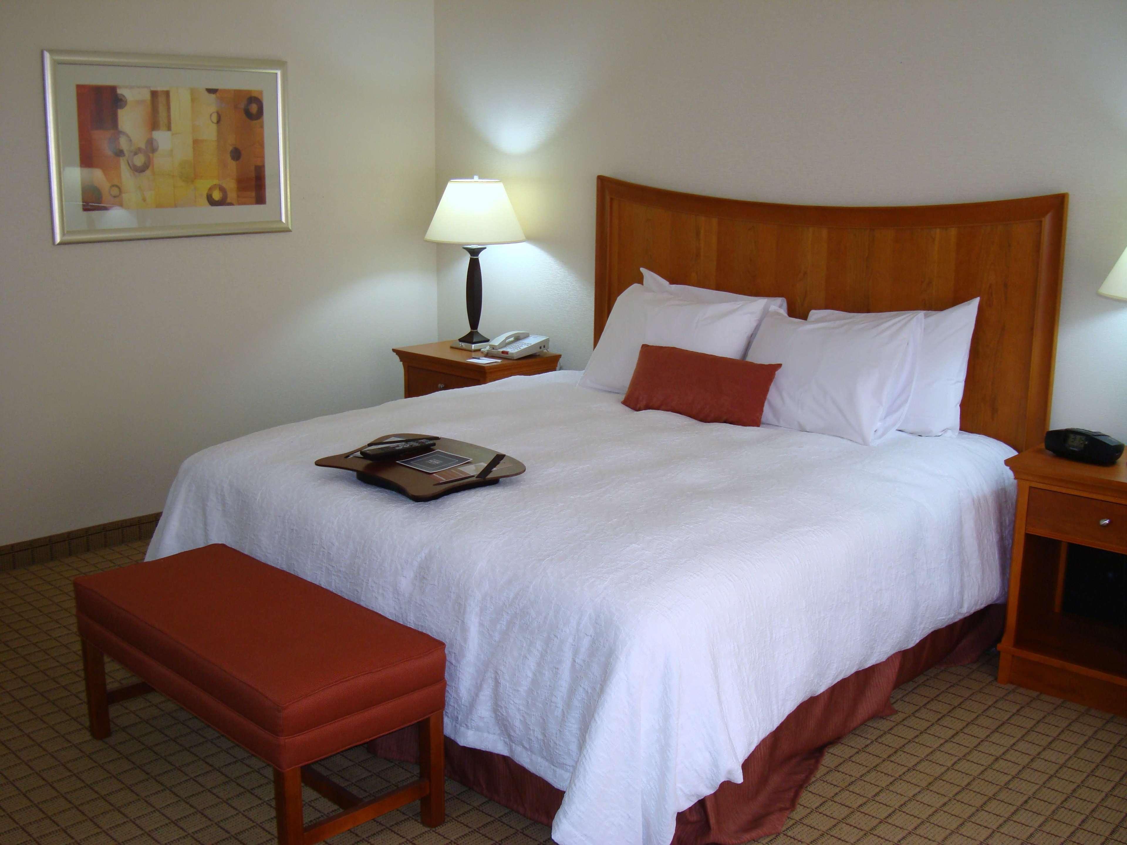 Hampton Inn Norco/Corona Номер фото