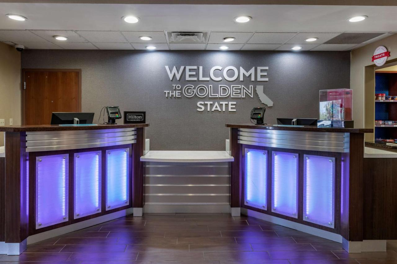 Hampton Inn Norco/Corona Екстер'єр фото